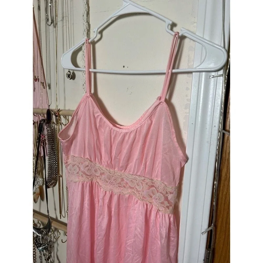 Vintage Pink Nylon Lace Empire Waist Nightgown Maxi Chemise Sleepwear Medium USA